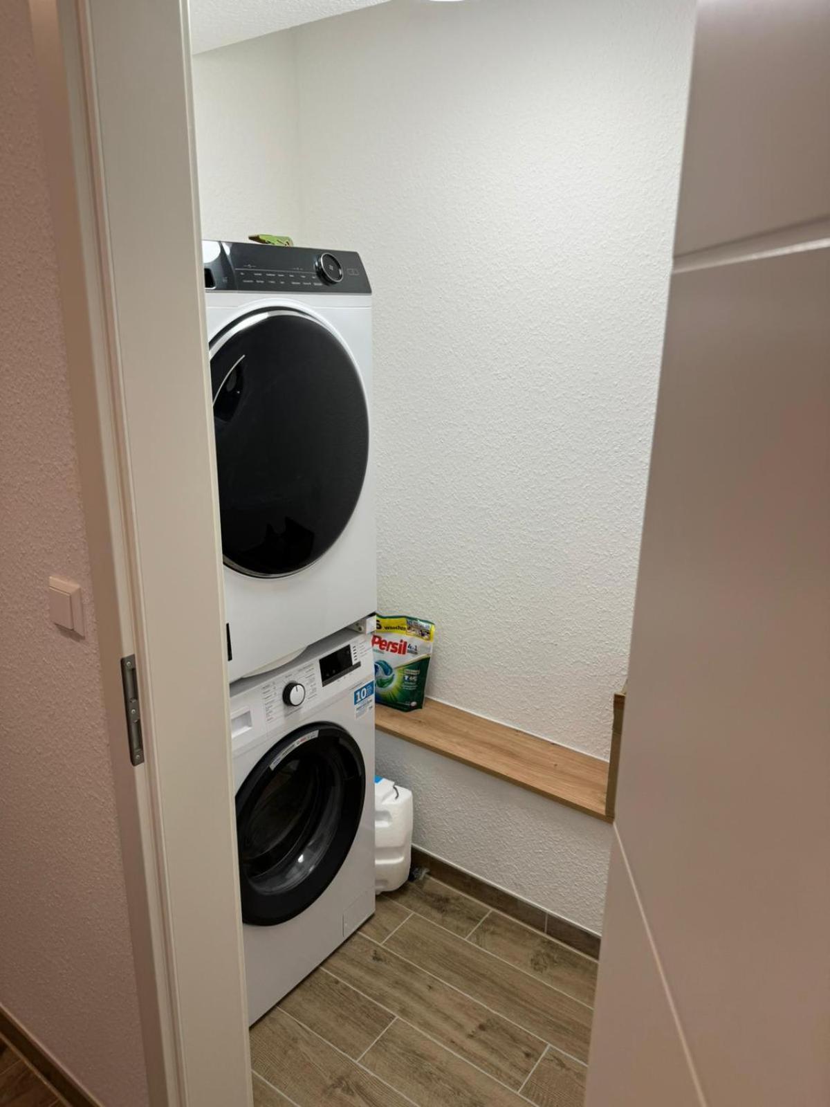 Studio Zimmer In Innenstadt Karlsruhe Esterno foto